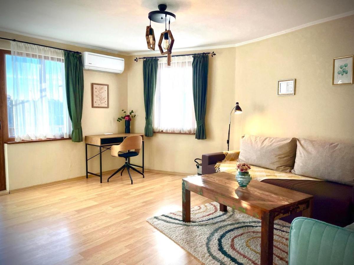 The Green Guest House Of Veliko Tarnovo-Amazing View, Top Location Ngoại thất bức ảnh